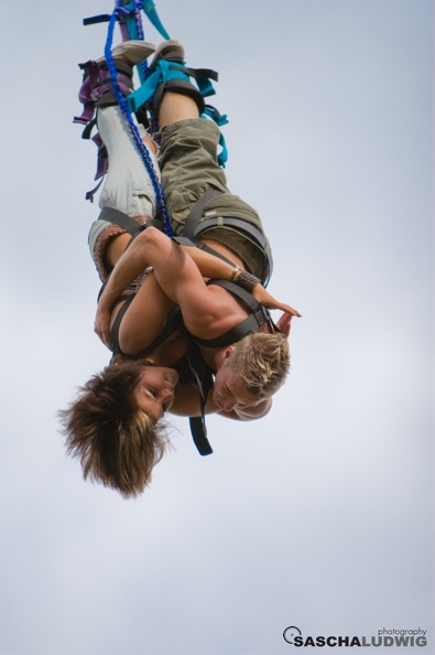 rheinkultur-2008-bungee-jumping_2645823528_o.jpg